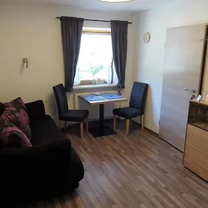 Apartment Grüsser In